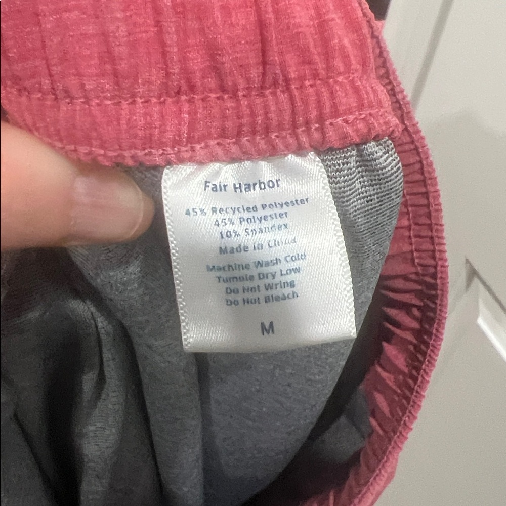 Fair Harbor Pink Drawstring Lined Shorts/ Swim Trunks - Picture 7 of 8